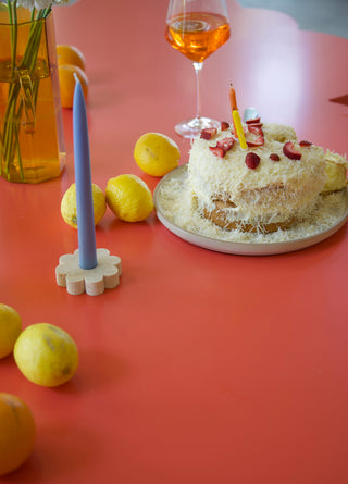 Red dining