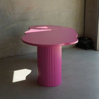 Wiggly Dining Table