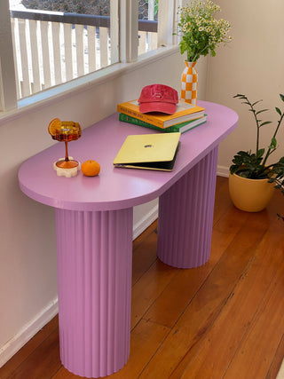 Oval Desk