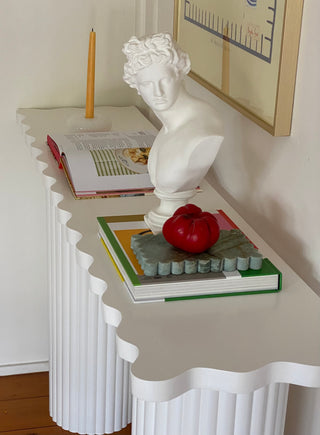 Wavy Console