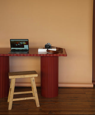 Wavy Desk