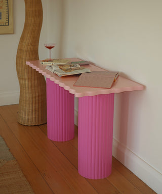Wavy Desk